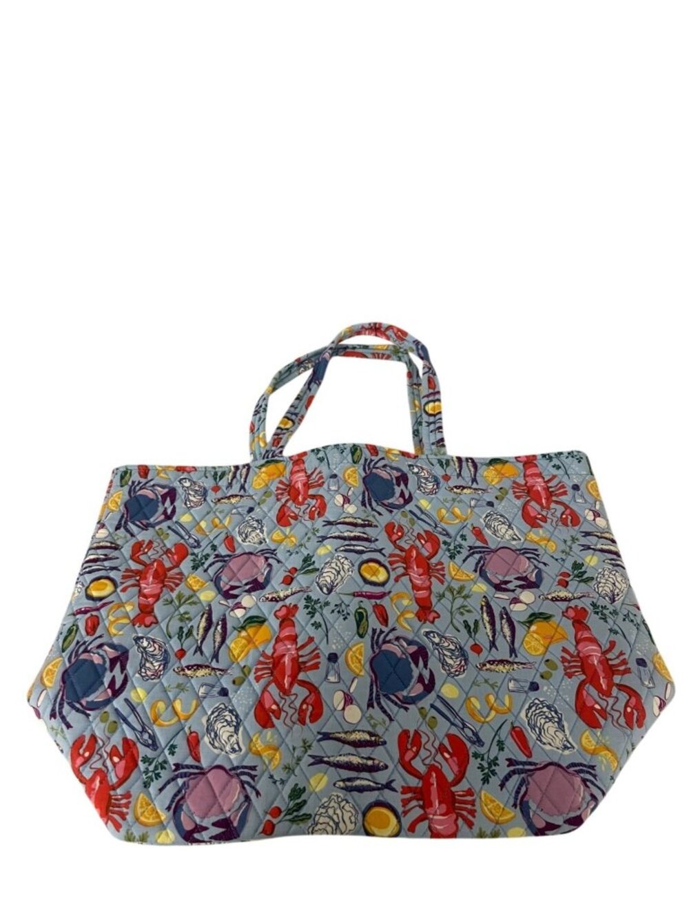 Vera Bradley Bag Essential Grand Tote Handbag Seafood Boil Print Quilted NWT - Picture 3 of 13